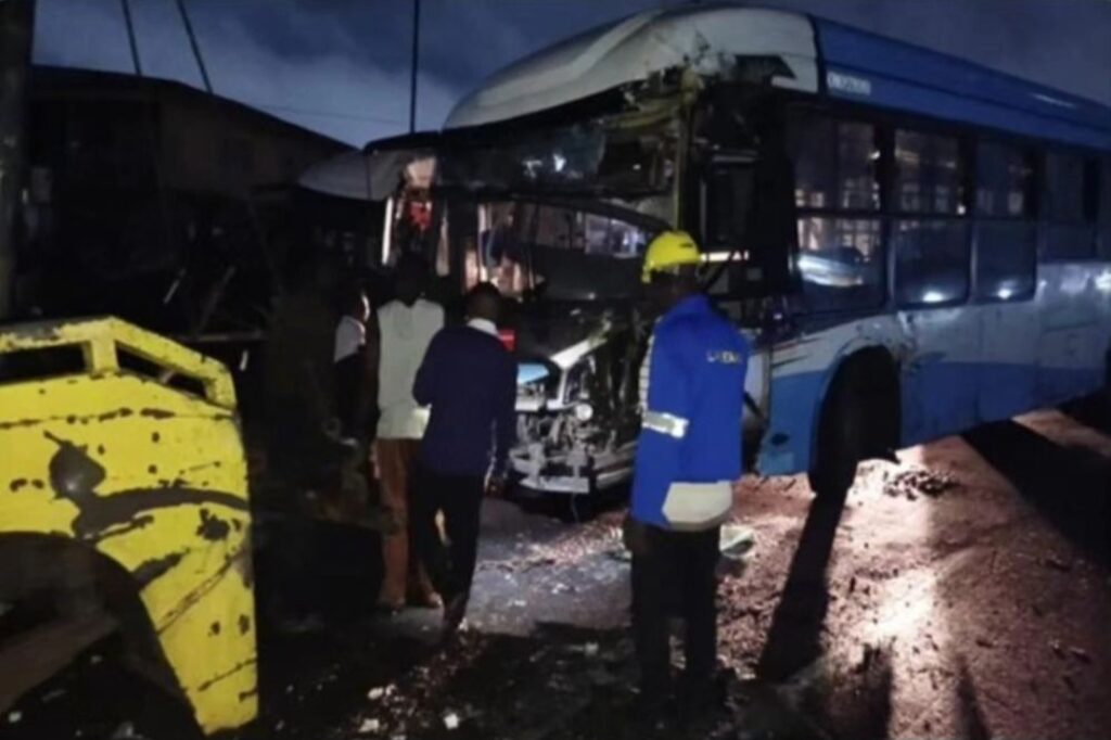 Many passengers injured as two BRT buses collide in Lagos (video)
